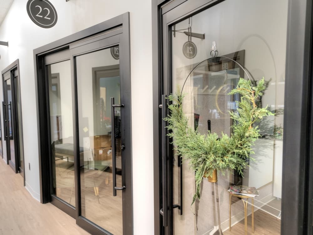 Sympateco studio doors